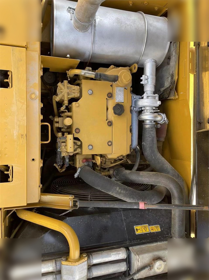 Crawler excavator CATERPILLAR 315D: picture 10