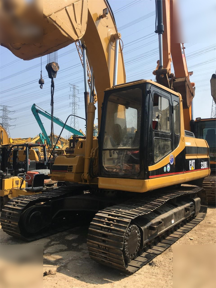 Crawler excavator CATERPILLAR 320BL: picture 9 Crawler excavator CATERPILLAR 320BL: picture 9