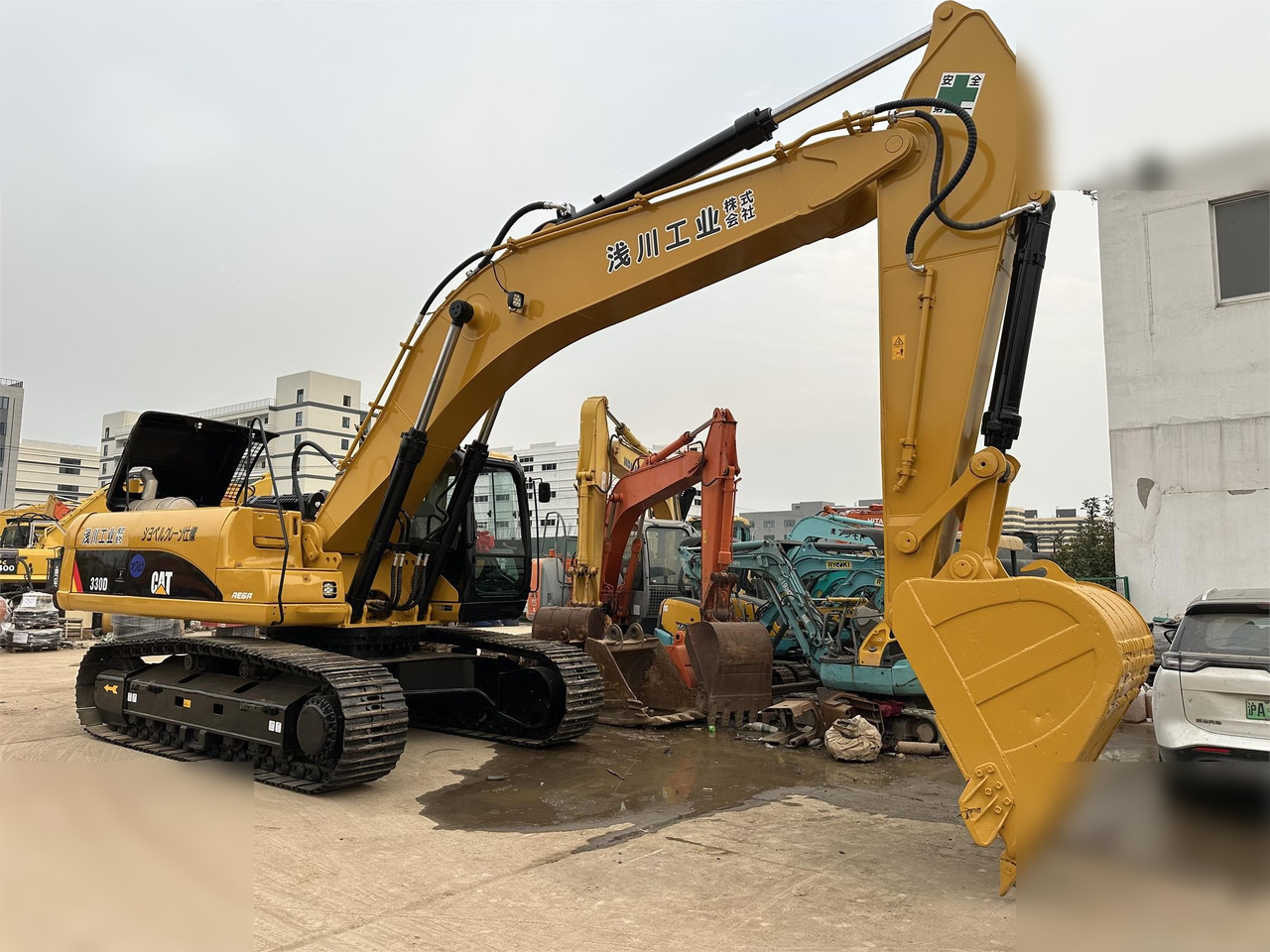 CATERPILLAR 330D - Crawler excavator: picture 1 CATERPILLAR 330D - Crawler excavator: picture 1