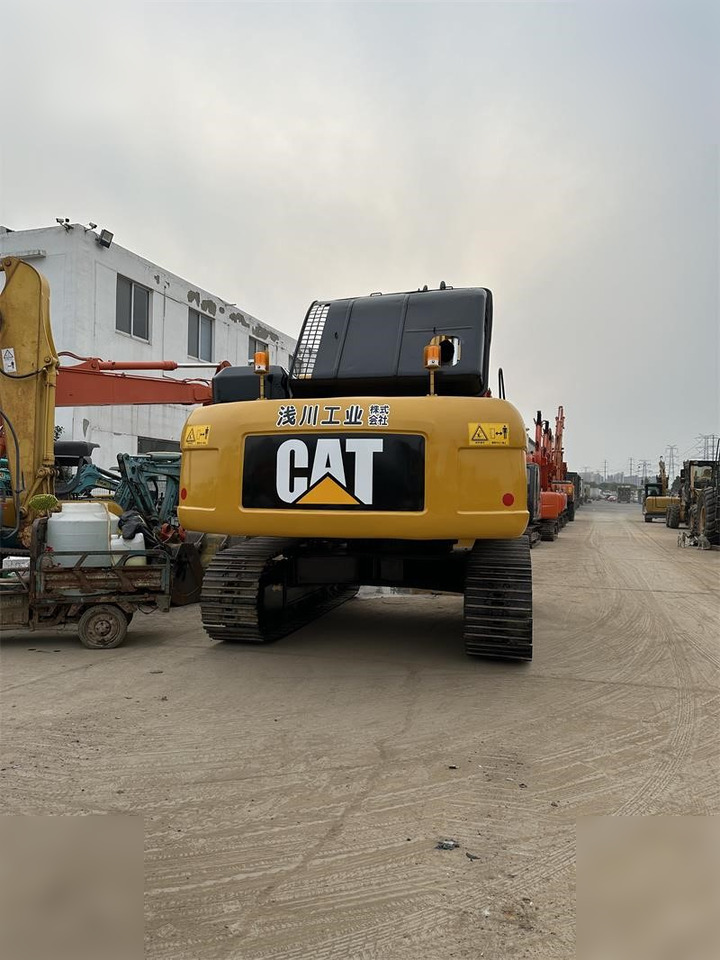 CATERPILLAR 330D - Crawler excavator: picture 5 CATERPILLAR 330D - Crawler excavator: picture 5