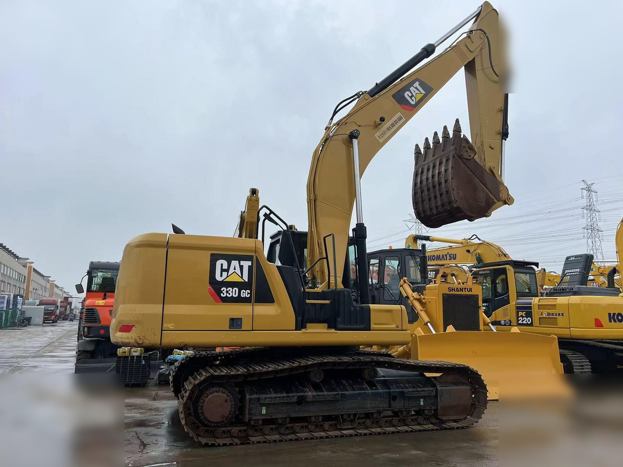 CATERPILLAR 330GC - Crawler excavator: picture 1 CATERPILLAR 330GC - Crawler excavator: picture 1