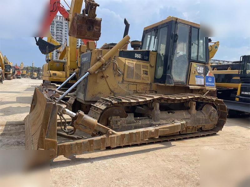 CATERPILLAR D6G LGP - Bulldozer: picture 1 CATERPILLAR D6G LGP - Bulldozer: picture 1
