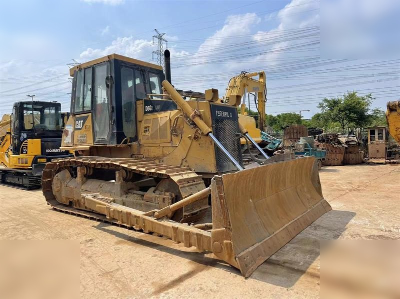 CATERPILLAR D6G LGP - Bulldozer: picture 2 CATERPILLAR D6G LGP - Bulldozer: picture 2