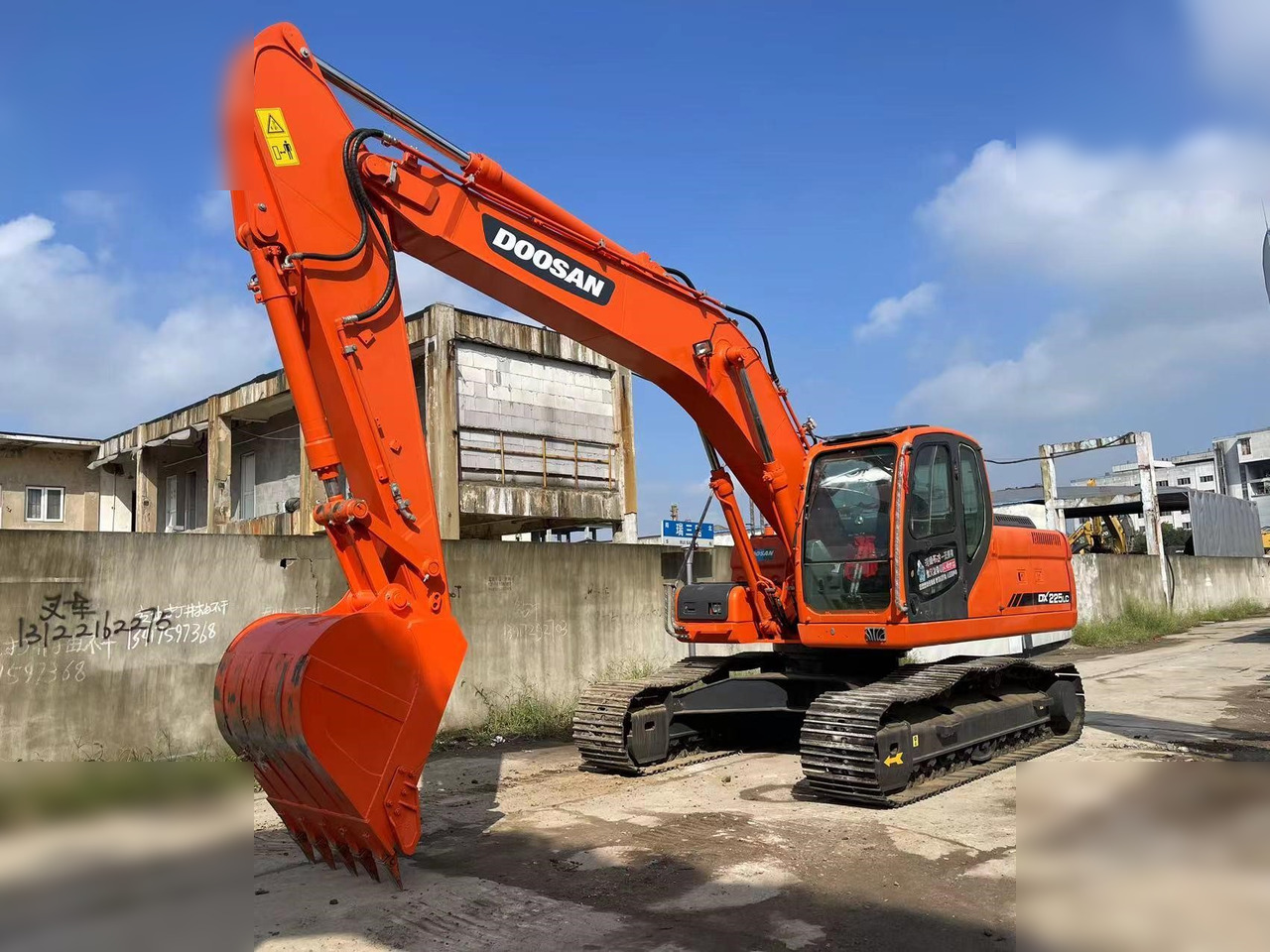 DOOSAN DX225 LCA - Crawler excavator: picture 4 DOOSAN DX225 LCA - Crawler excavator: picture 4