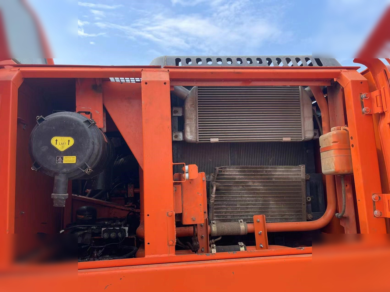 Lease a DOOSAN DX225 LCA DOOSAN DX225 LCA: picture 8