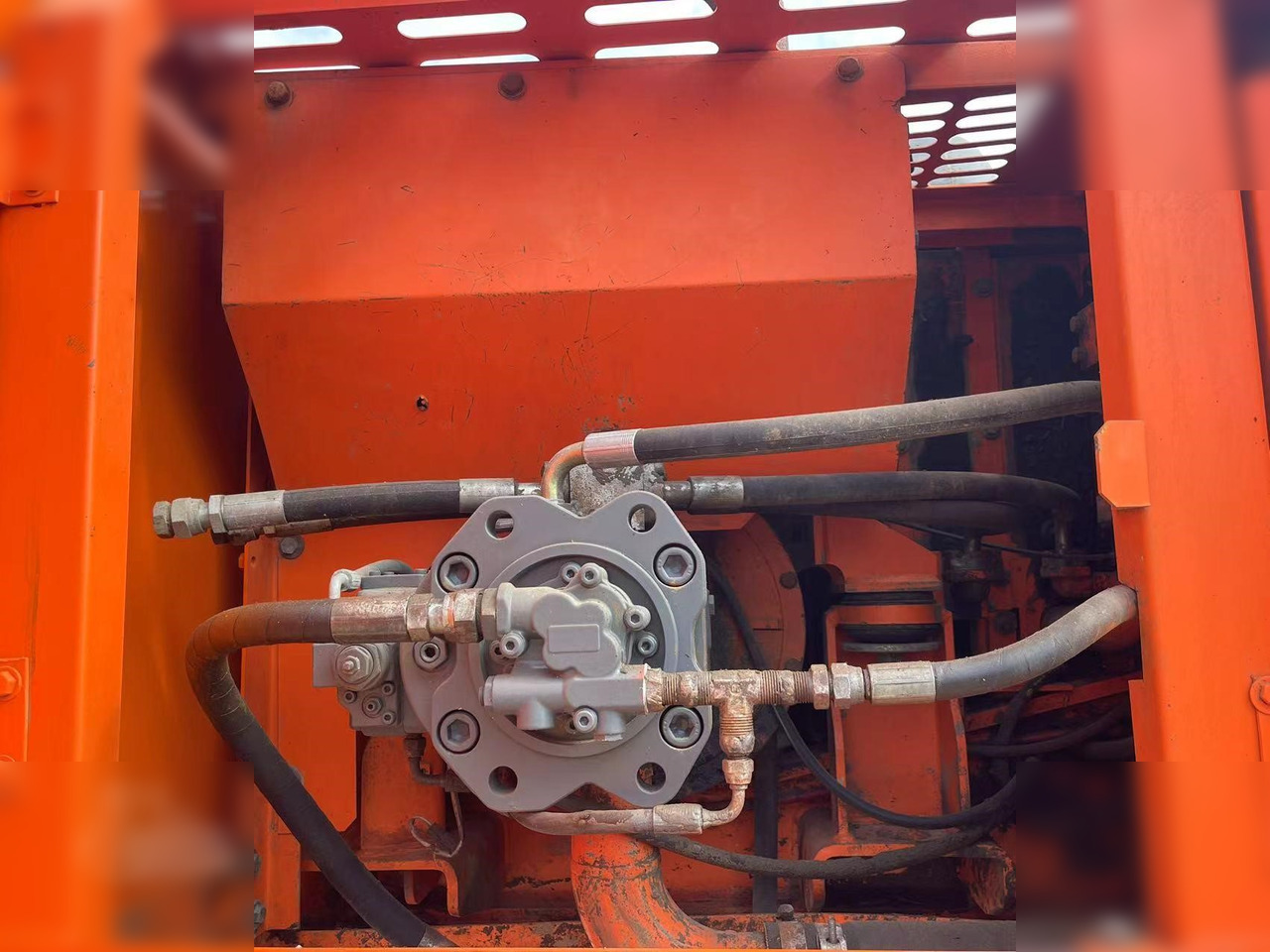 Lease a DOOSAN DX225 LCA DOOSAN DX225 LCA: picture 7