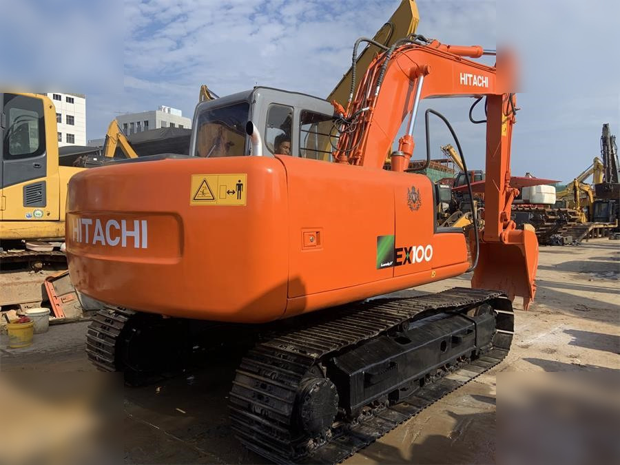 HITACHI EX100-5 - Crawler excavator: picture 3 HITACHI EX100-5 - Crawler excavator: picture 3