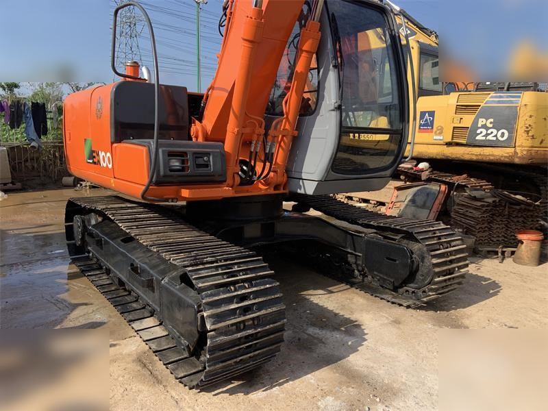 HITACHI EX100 - Crawler excavator: picture 4 HITACHI EX100 - Crawler excavator: picture 4