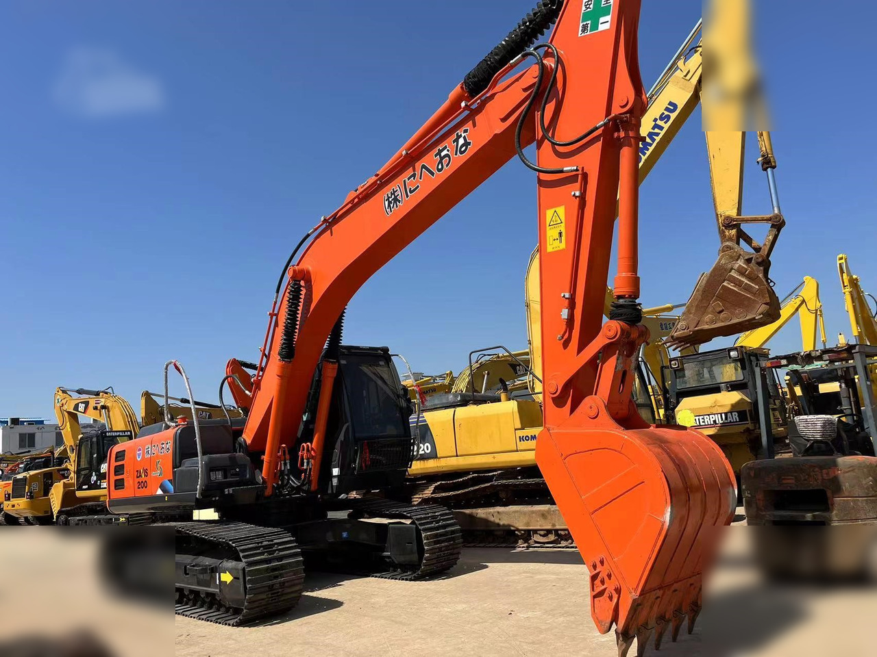 HITACHI ZX200-3G - Crawler excavator: picture 1 HITACHI ZX200-3G - Crawler excavator: picture 1