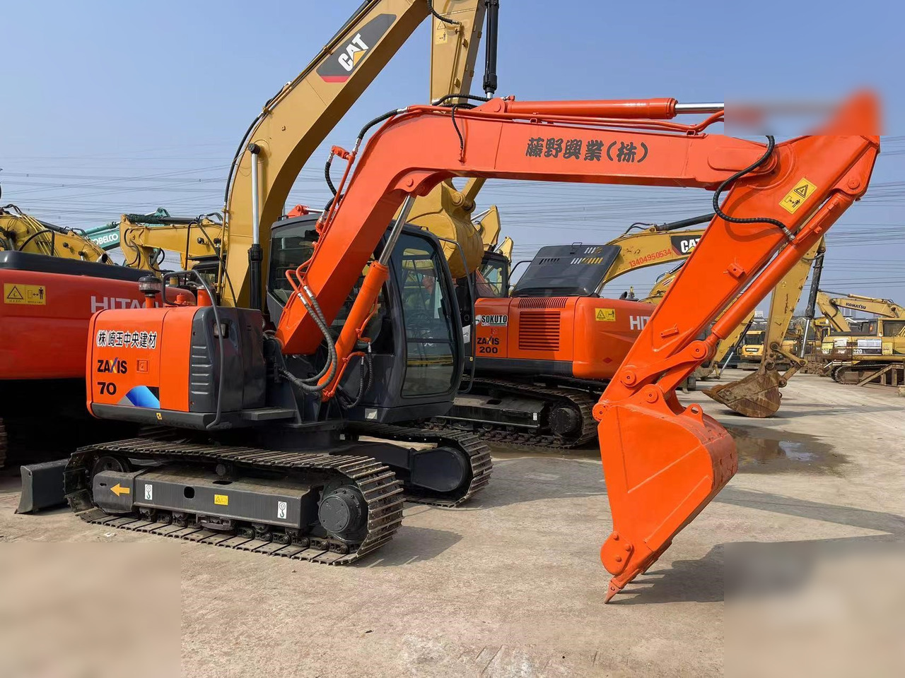 HITACHI ZX70 - Crawler excavator: picture 4 HITACHI ZX70 - Crawler excavator: picture 4