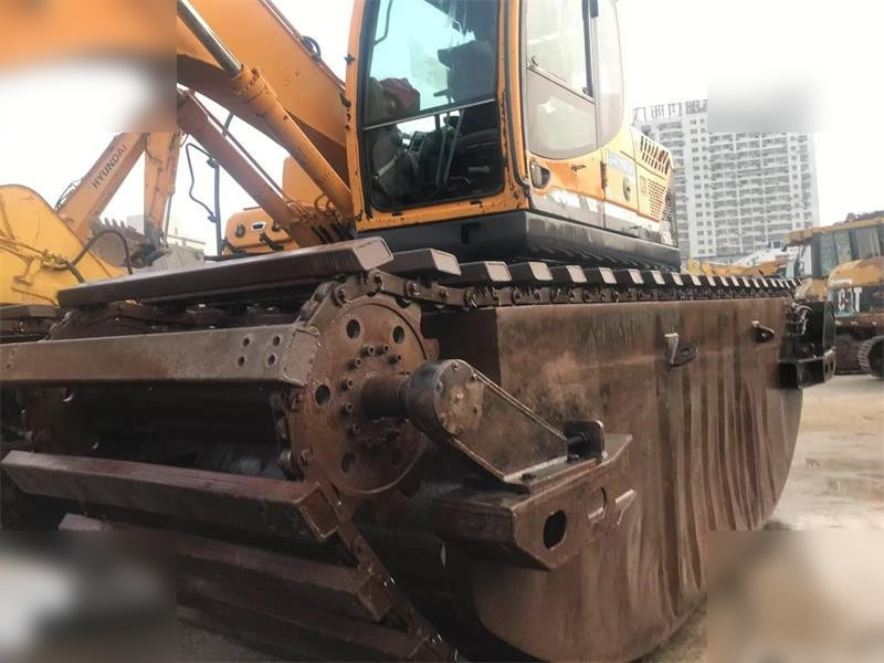 HYUNDAI ROBEX 150 LC-9 - Amphibious excavator: picture 4 HYUNDAI ROBEX 150 LC-9 - Amphibious excavator: picture 4
