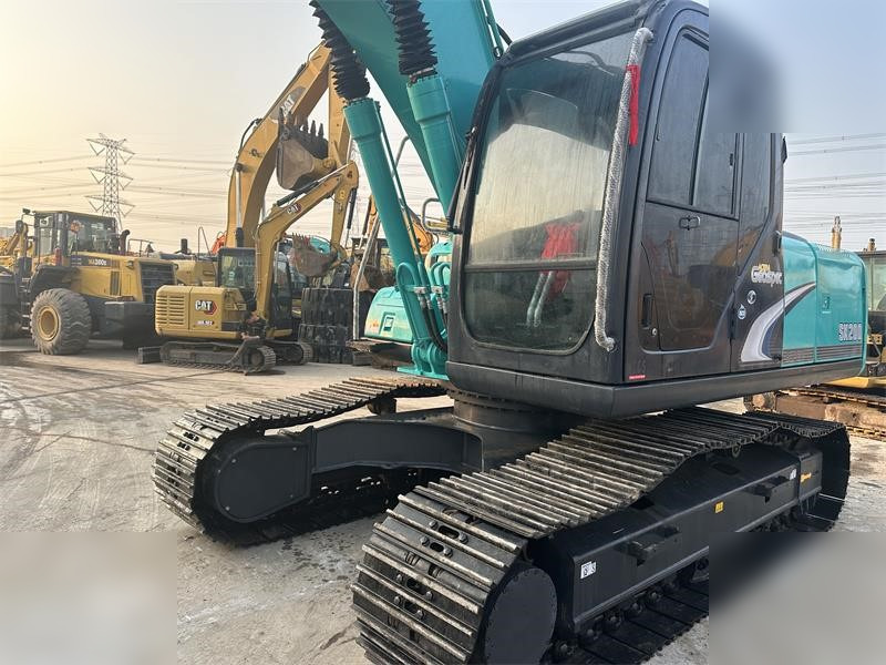 Crawler excavator KOBELCO SK200-6E: picture 9