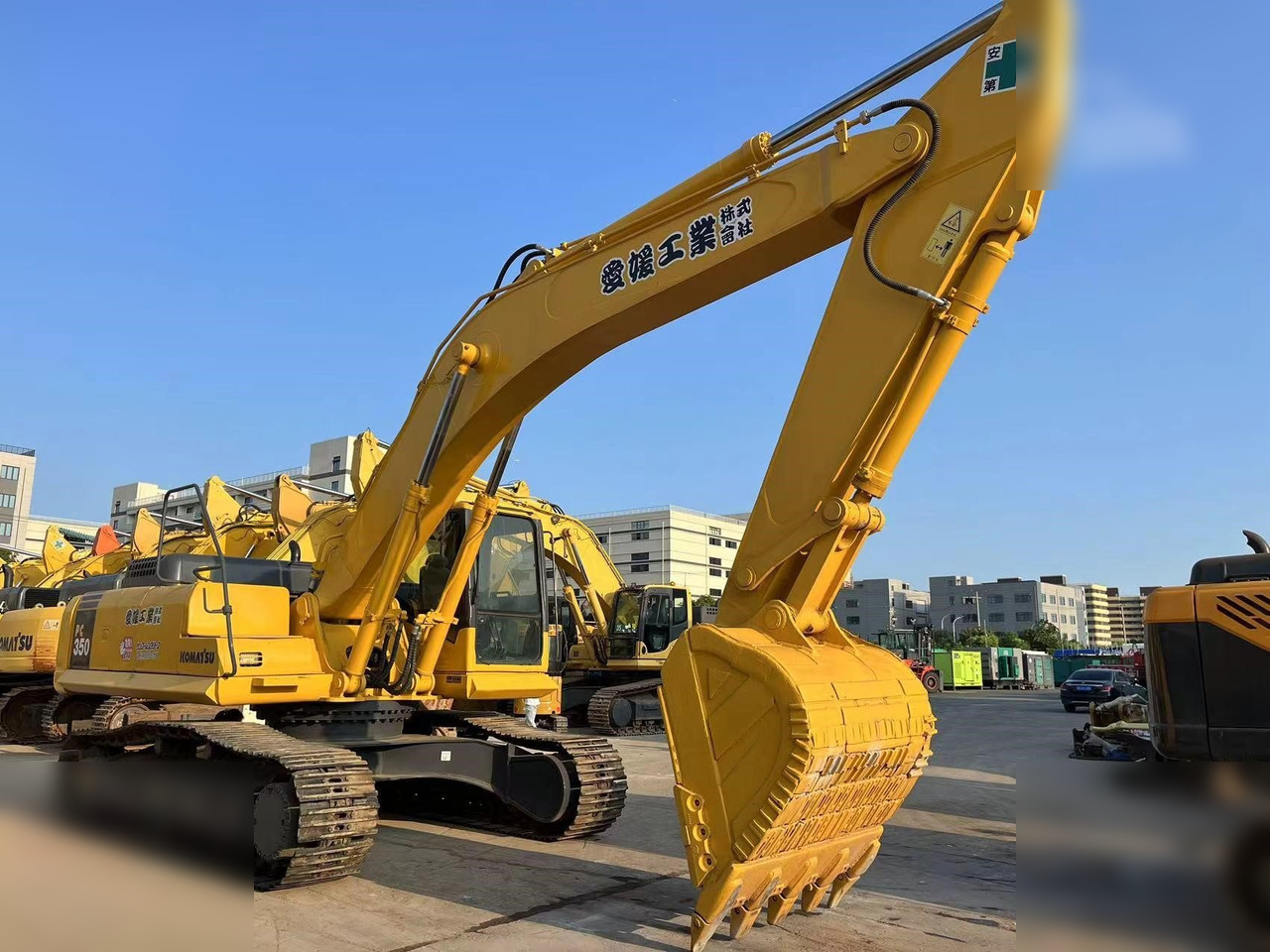 KOMATSU PC350-7 - Crawler excavator: picture 2 KOMATSU PC350-7 - Crawler excavator: picture 2