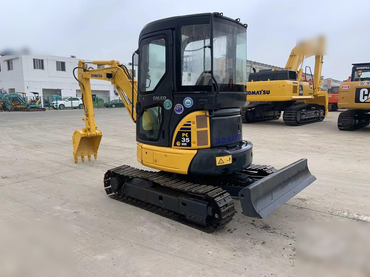 KOMATSU PC35MR-2 - Mini excavator: picture 2 KOMATSU PC35MR-2 - Mini excavator: picture 2