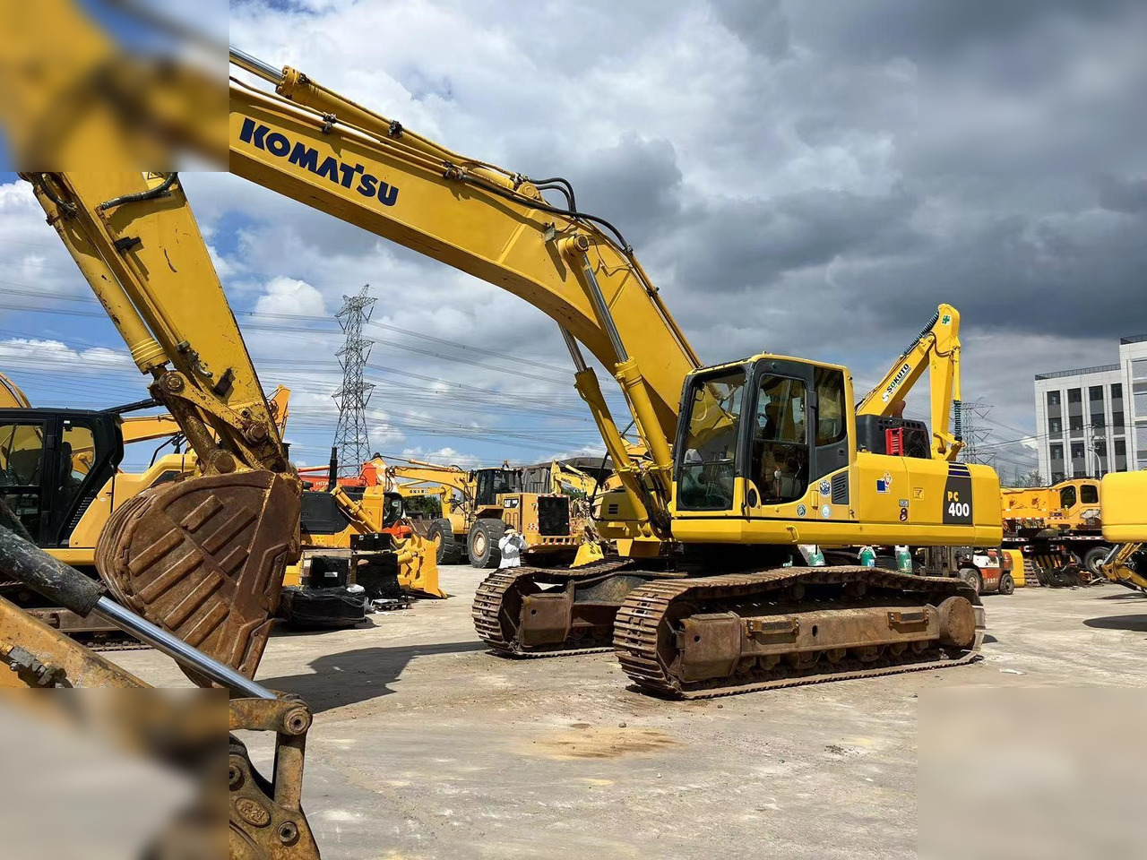 KOMATSU PC400-8 - Crawler excavator: picture 2 KOMATSU PC400-8 - Crawler excavator: picture 2