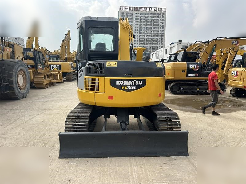 KOMATSU PC78US-6 - Crawler excavator: picture 3 KOMATSU PC78US-6 - Crawler excavator: picture 3