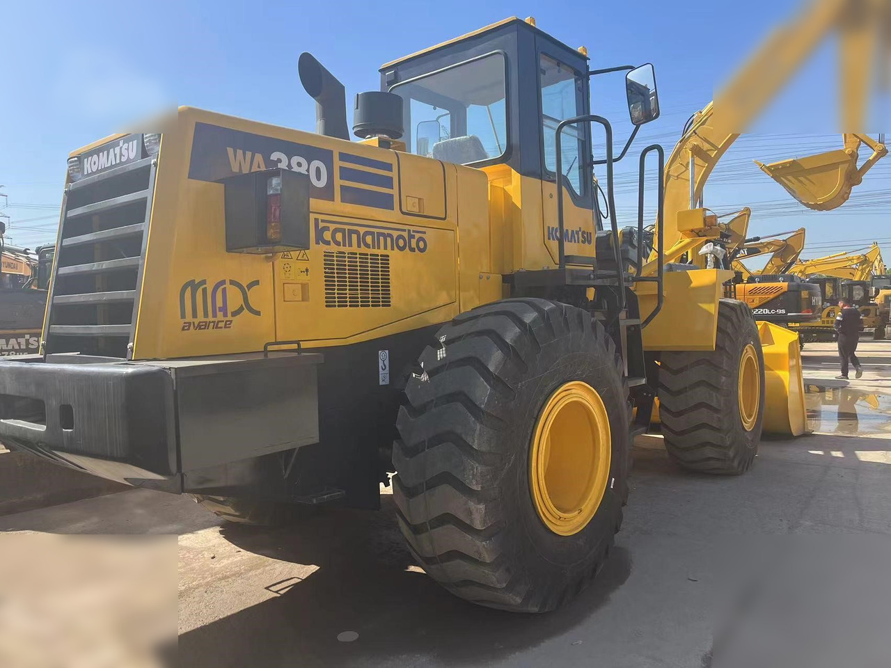 KOMATSU WA380-3 - Wheel loader: picture 2 KOMATSU WA380-3 - Wheel loader: picture 2