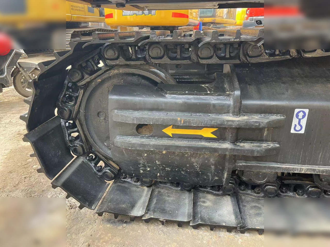 SANY SY215C - Crawler excavator: picture 4 SANY SY215C - Crawler excavator: picture 4
