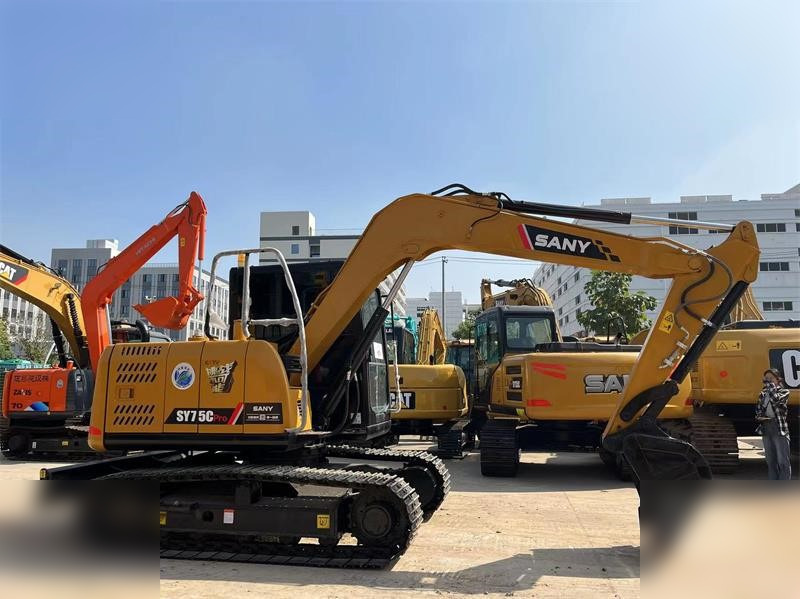 SANY SY75C - Crawler excavator: picture 3 SANY SY75C - Crawler excavator: picture 3