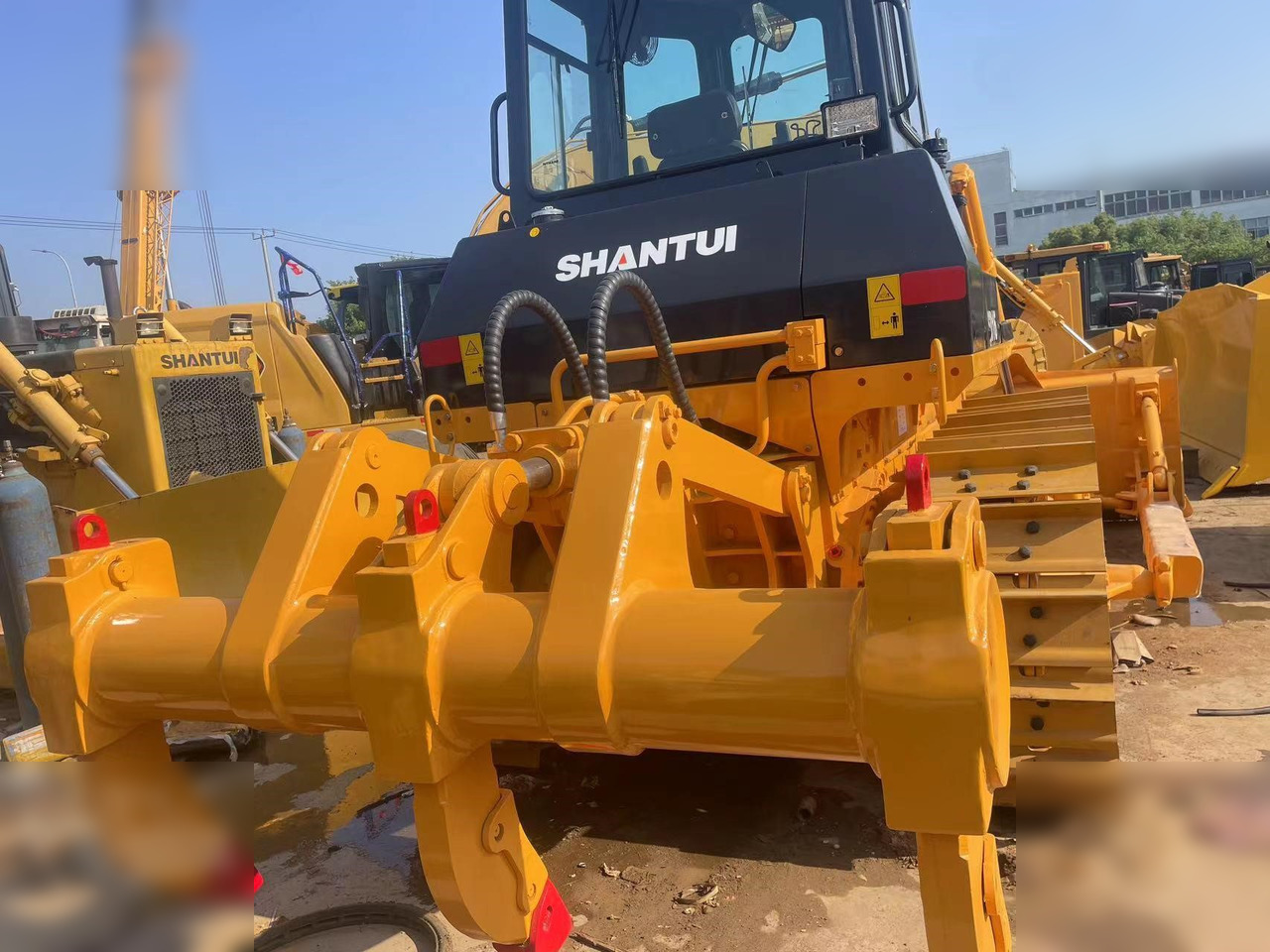 SHANTUI SD16 - Bulldozer: picture 4 SHANTUI SD16 - Bulldozer: picture 4