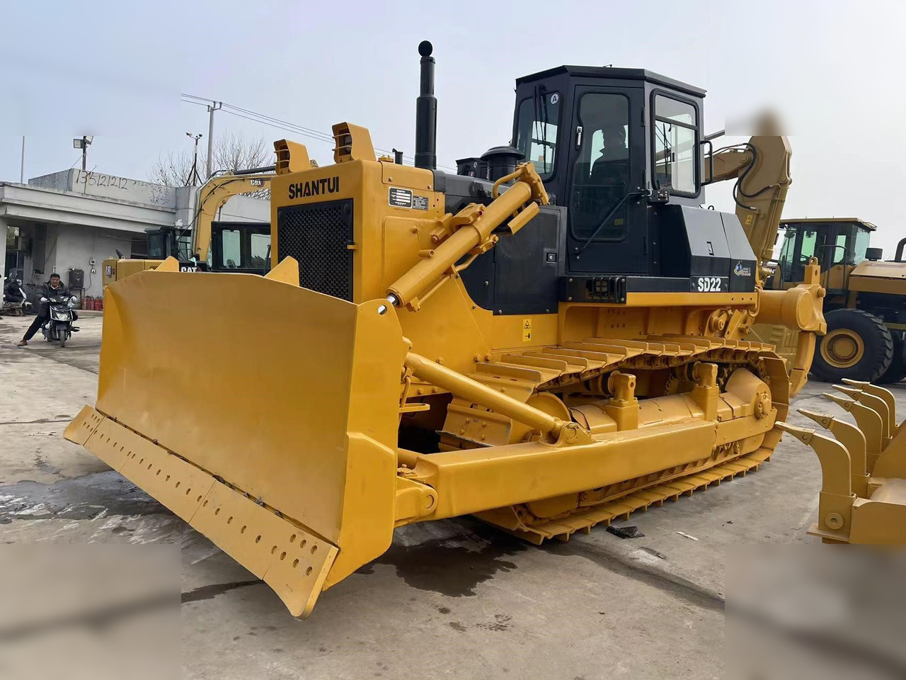 SHANTUI SD22 - Bulldozer: picture 2 SHANTUI SD22 - Bulldozer: picture 2