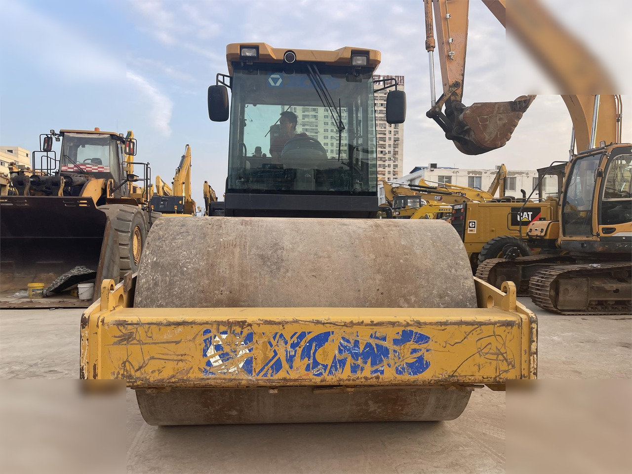 XCMG XS143J - Roller: picture 2 XCMG XS143J - Roller: picture 2