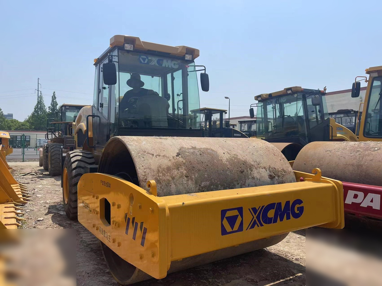XCMG XS223J - Roller: picture 2 XCMG XS223J - Roller: picture 2