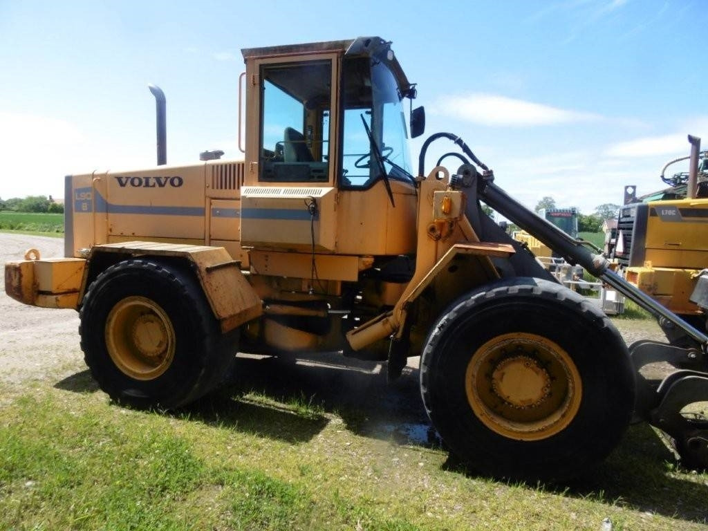 Volvo L90B - Wheel loader: picture 2 Volvo L90B - Wheel loader: picture 2