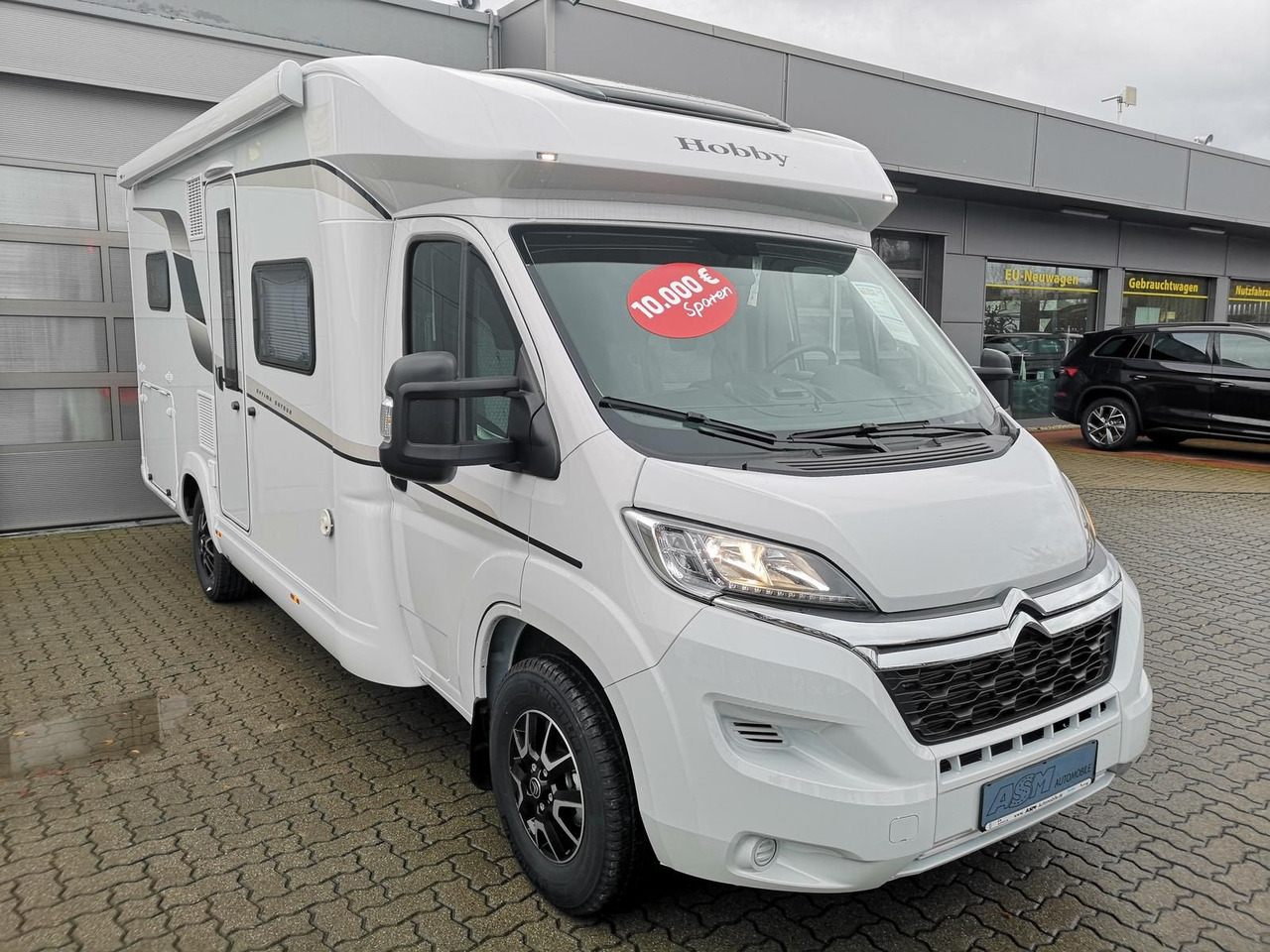 Hobby Optima T65 HFL ONTOUR *165PS*DACHKLIMA*MARKISE* - Semi-integrated motorhome: picture 3 Hobby Optima T65 HFL ONTOUR *165PS*DACHKLIMA*MARKISE* - Semi-integrated motorhome: picture 3