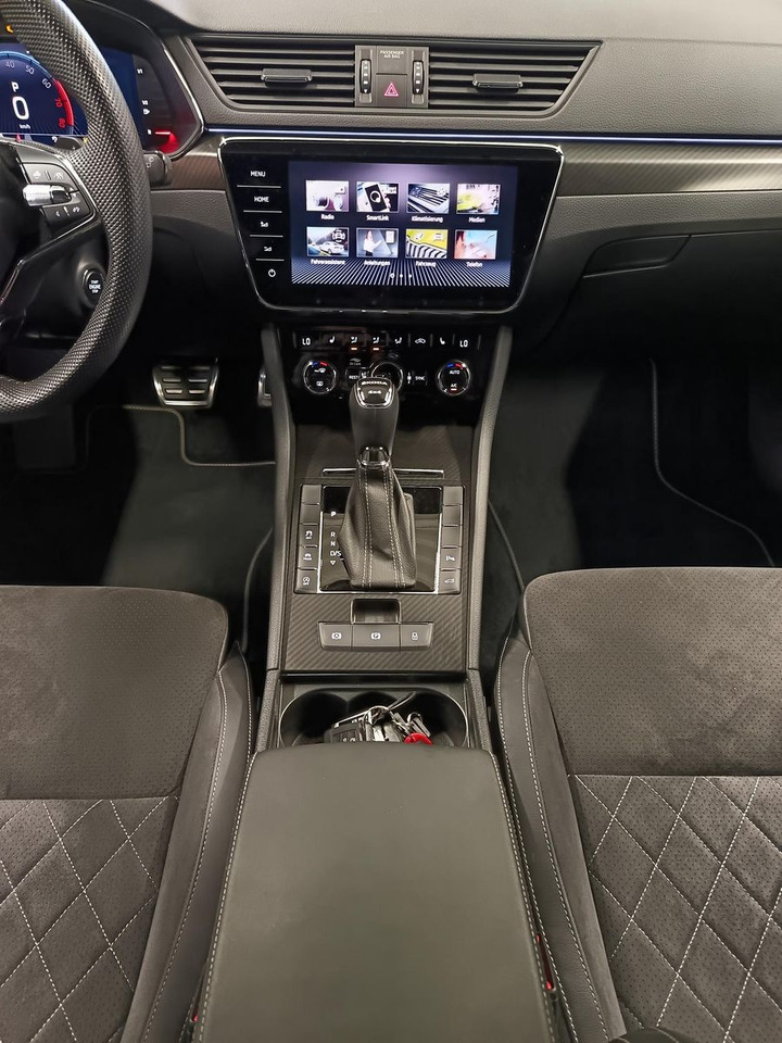 Car Skoda Superb Combi Sportline 2.0TSI DSG4x4*AHK*DCC*ACC: picture 10