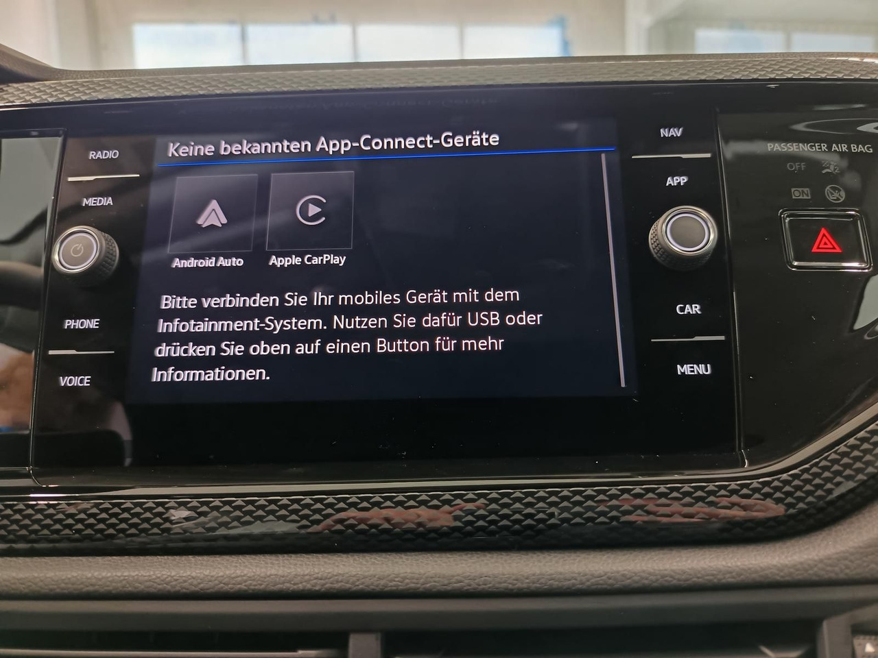 Car Volkswagen Polo Life 1.0 TSI 70 kW*LED*R-KAM*TEMP*PDC*SHZ*: picture 12