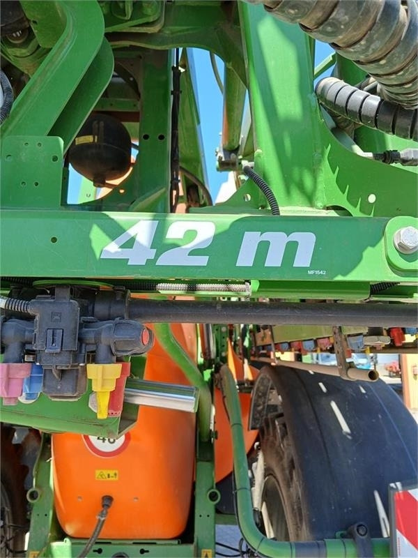 Amazone Ux 6201 super 42 m - Trailed sprayer: picture 5 Amazone Ux 6201 super 42 m - Trailed sprayer: picture 5