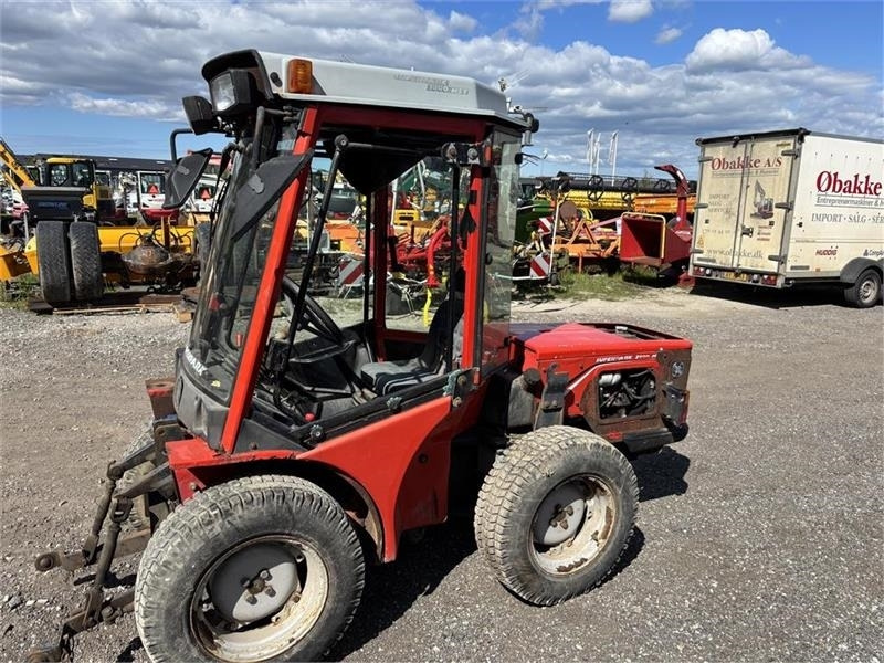 Carraro 3800 HST Superpark - Municipal tractor: picture 1 Carraro 3800 HST Superpark - Municipal tractor: picture 1