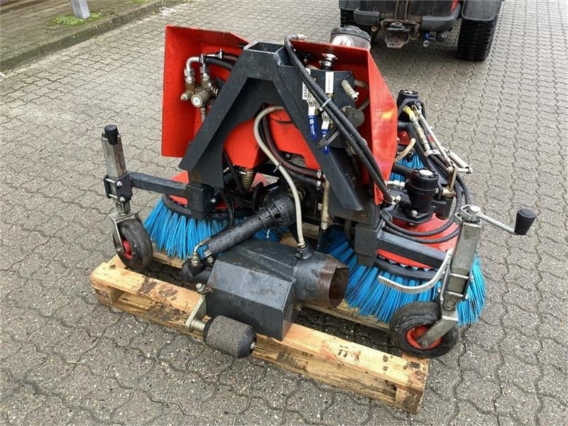 Carraro Feje-sugeanlæg - Broom: picture 4 Carraro Feje-sugeanlæg - Broom: picture 4