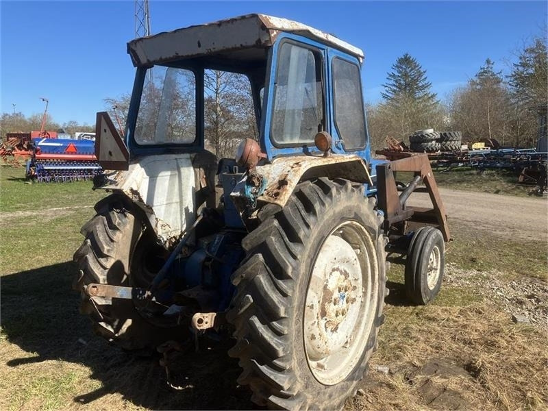 Ford 4000 Med frontlæsser - Farm tractor: picture 3 Ford 4000 Med frontlæsser - Farm tractor: picture 3