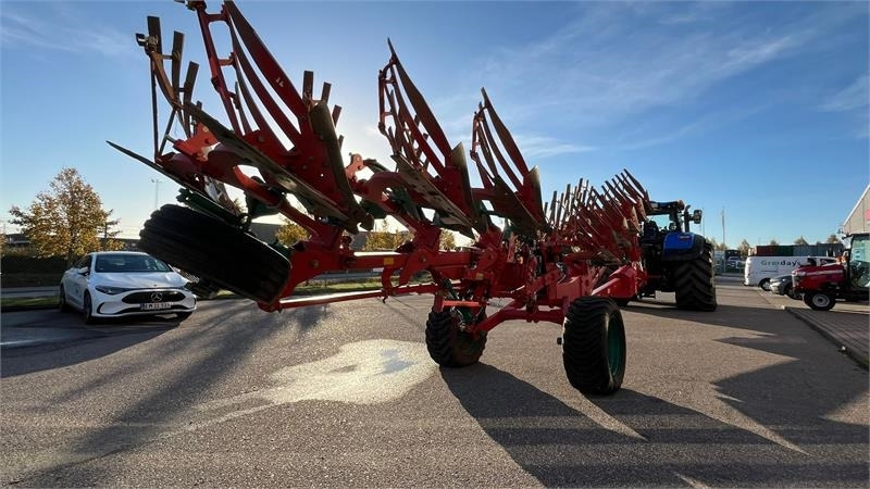Kverneland PW100 Variomat 8 furet Krop 30 - Plow: picture 4 Kverneland PW100 Variomat 8 furet Krop 30 - Plow: picture 4