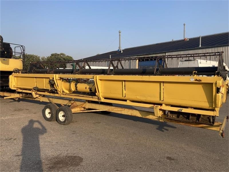 New Holland CR 980 - Combine harvester: picture 5 New Holland CR 980 - Combine harvester: picture 5