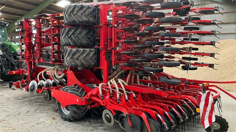 Pöttinger Terrasem C6 Fertilizer - Seed drill: picture 3 Pöttinger Terrasem C6 Fertilizer - Seed drill: picture 3