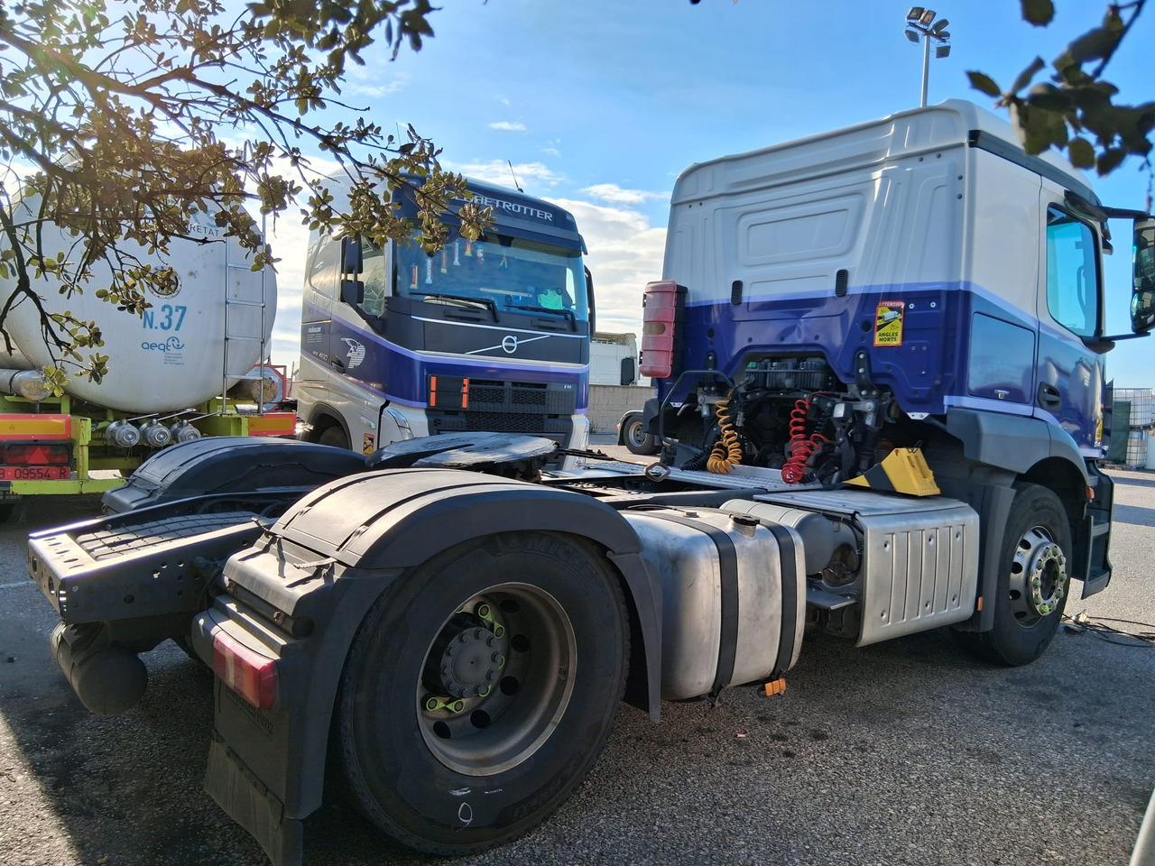 Mercedes 1843LS - Tractor unit: picture 4 Mercedes 1843LS - Tractor unit: picture 4