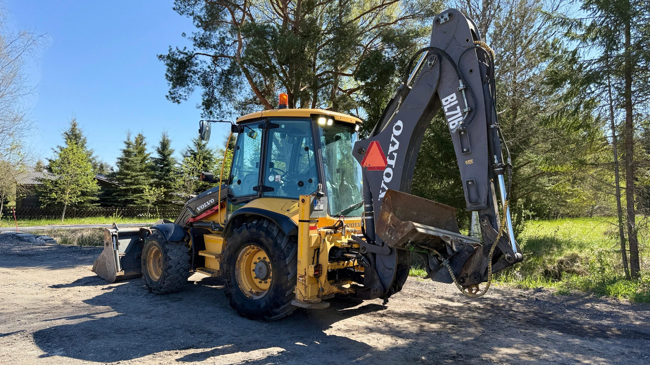 Volvo BL71B - Backhoe loader: picture 3 Volvo BL71B - Backhoe loader: picture 3
