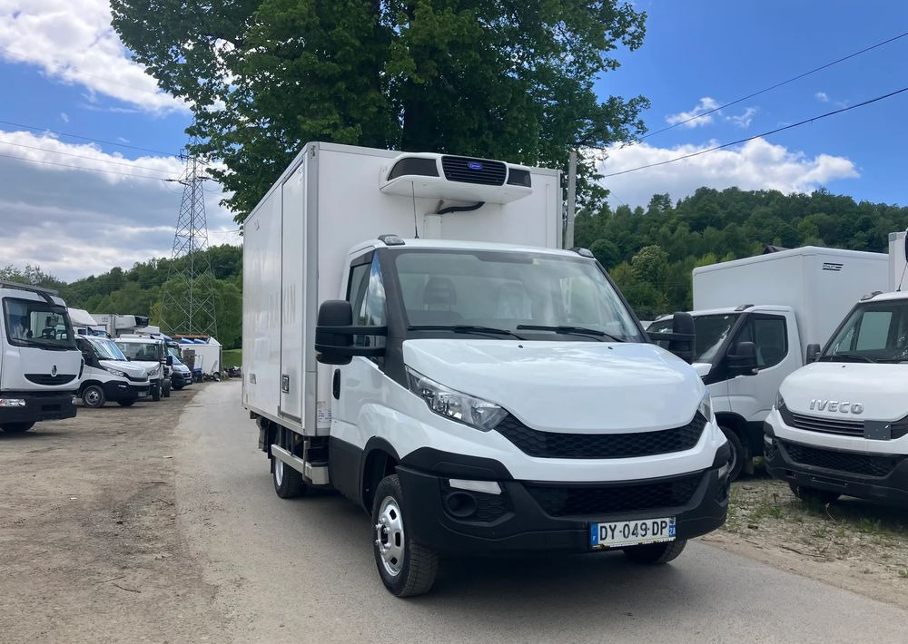 Iveco Daily 35C15 chłodnia 6 palet winda - Refrigerated van: picture 2 Iveco Daily 35C15 chłodnia 6 palet winda - Refrigerated van: picture 2