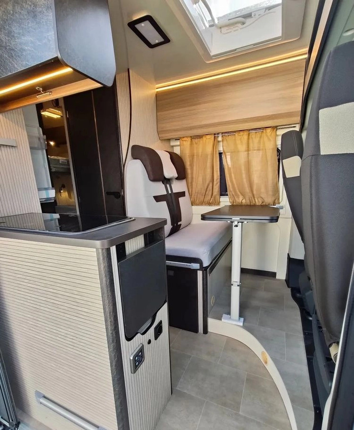 New Camper van Fiat Ducato Rimor Horus 45 NEW AUTOMAT Grau Truma Diesel Lampen FULL LED 4-Sitzer: picture 15