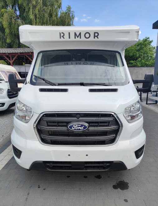 RIMOR Rimor KILIG 95 Plus NEW Retrofitted 5 Passenger Winter Camera Navigation - Camper van: picture 5 RIMOR Rimor KILIG 95 Plus NEW Retrofitted 5 Passenger Winter Camera Navigation - Camper van: picture 5