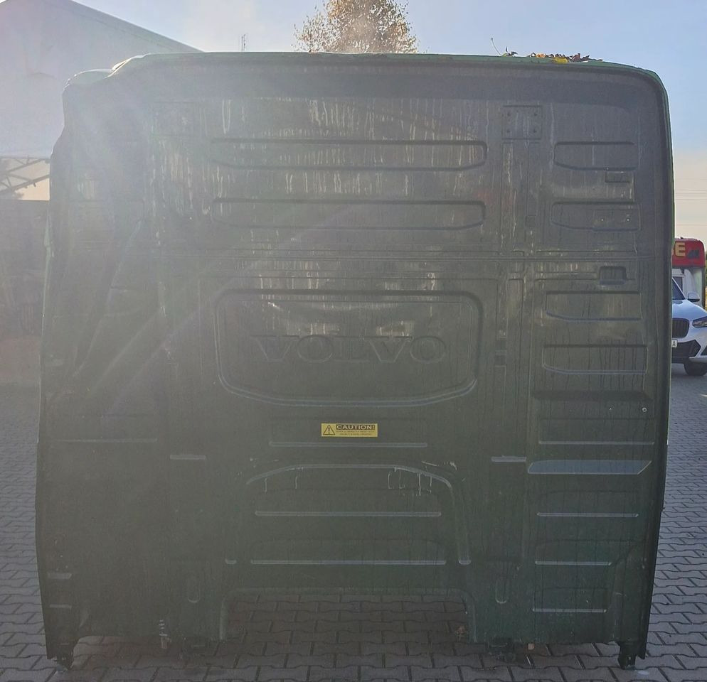 KABINA VOLVO FH4 FH5 2023R - Body and exterior: picture 2 KABINA VOLVO FH4 FH5 2023R - Body and exterior: picture 2