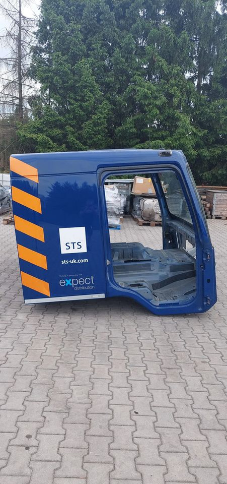 KABINA VOLVO FL 2022R - Cab for Truck: picture 4 KABINA VOLVO FL 2022R - Cab for Truck: picture 4