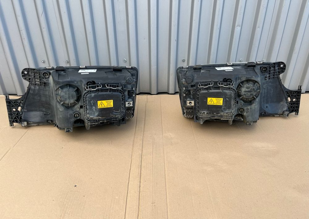 Lampa xenon MAN TGX TGS euro 6 reflektor ksenon - Lights/ Lighting for Truck: picture 4 Lampa xenon MAN TGX TGS euro 6 reflektor ksenon - Lights/ Lighting for Truck: picture 4