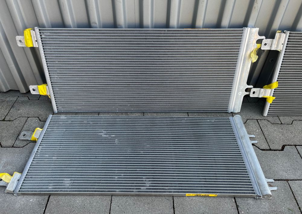 NOWA Chłodnica klimatyzacji MAN TG3 TGX TGS nowy model skraplacz - Condenser for Truck: picture 1 NOWA Chłodnica klimatyzacji MAN TG3 TGX TGS nowy model skraplacz - Condenser for Truck: picture 1