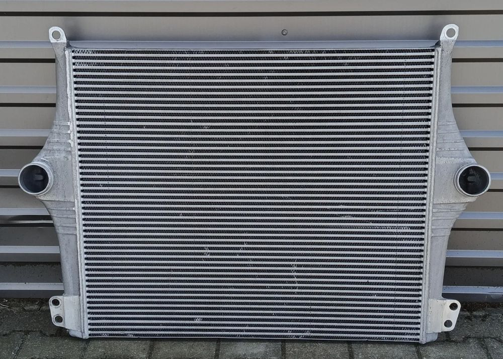 Scania S CHŁODNICA POWIETRZA INTERCOOLER 2433151 - Cooling system: picture 1 Scania S CHŁODNICA POWIETRZA INTERCOOLER 2433151 - Cooling system: picture 1
