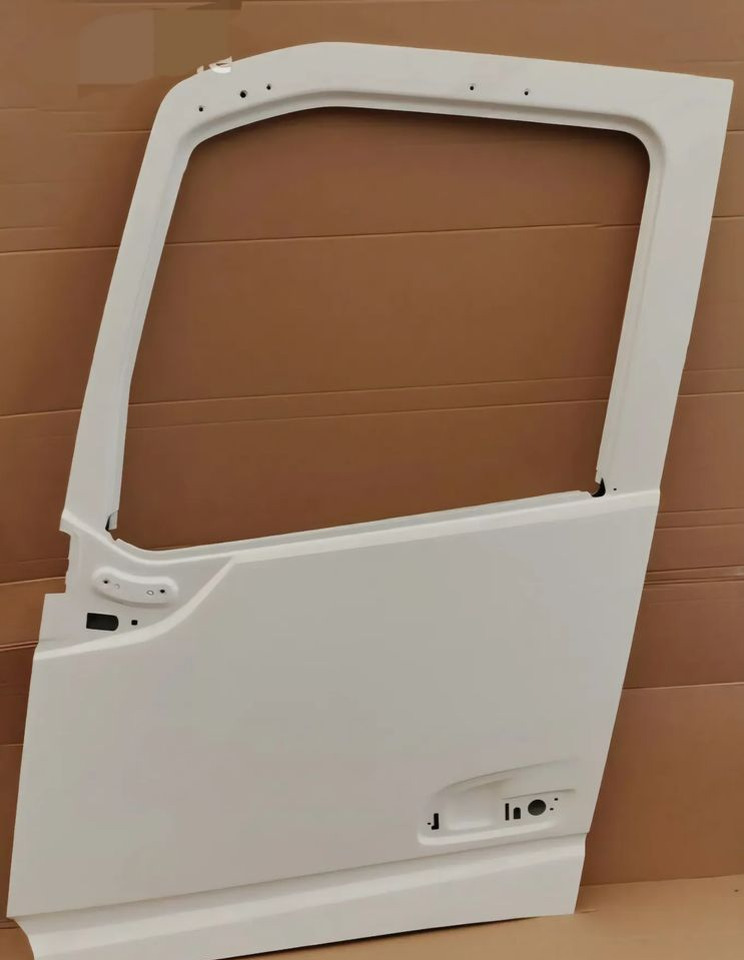 VOLVO FH4 FH5 DRZWI LEWE - Door and parts for Truck: picture 1 VOLVO FH4 FH5 DRZWI LEWE - Door and parts for Truck: picture 1