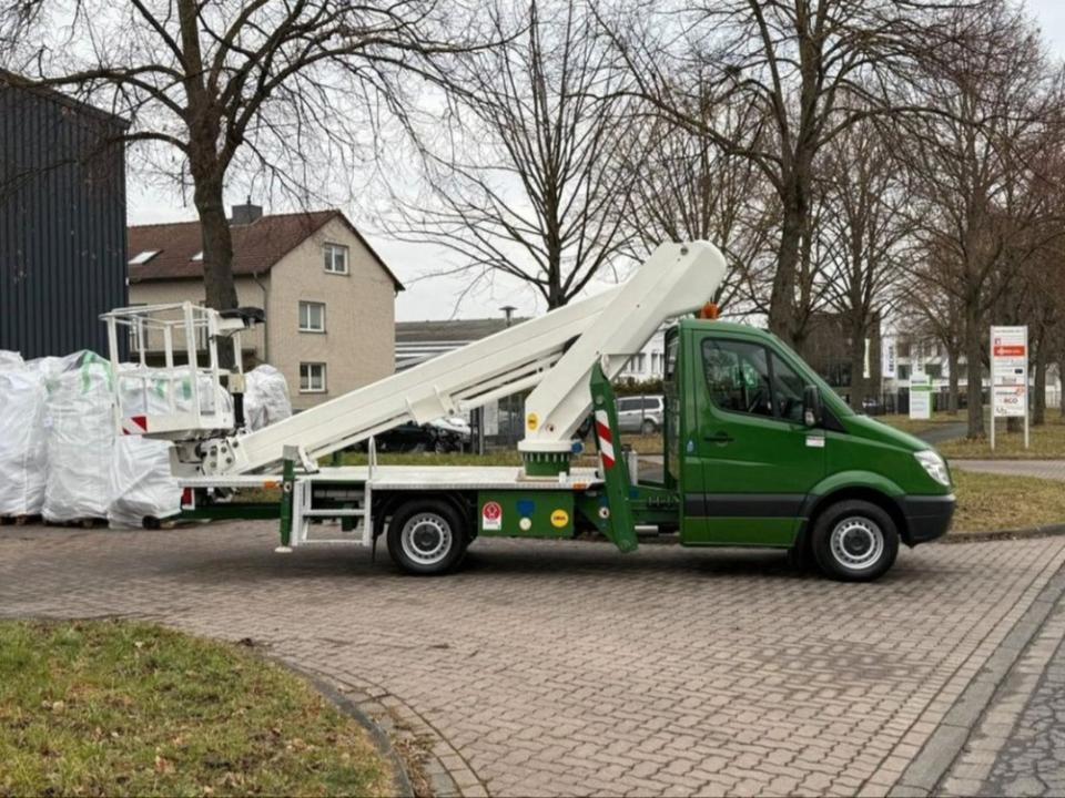 Arbeitsbühne Hubsteiger Hebebühne Mieten Leihen 3,5t 22m - Truck mounted aerial platform: picture 5 Arbeitsbühne Hubsteiger Hebebühne Mieten Leihen 3,5t 22m - Truck mounted aerial platform: picture 5